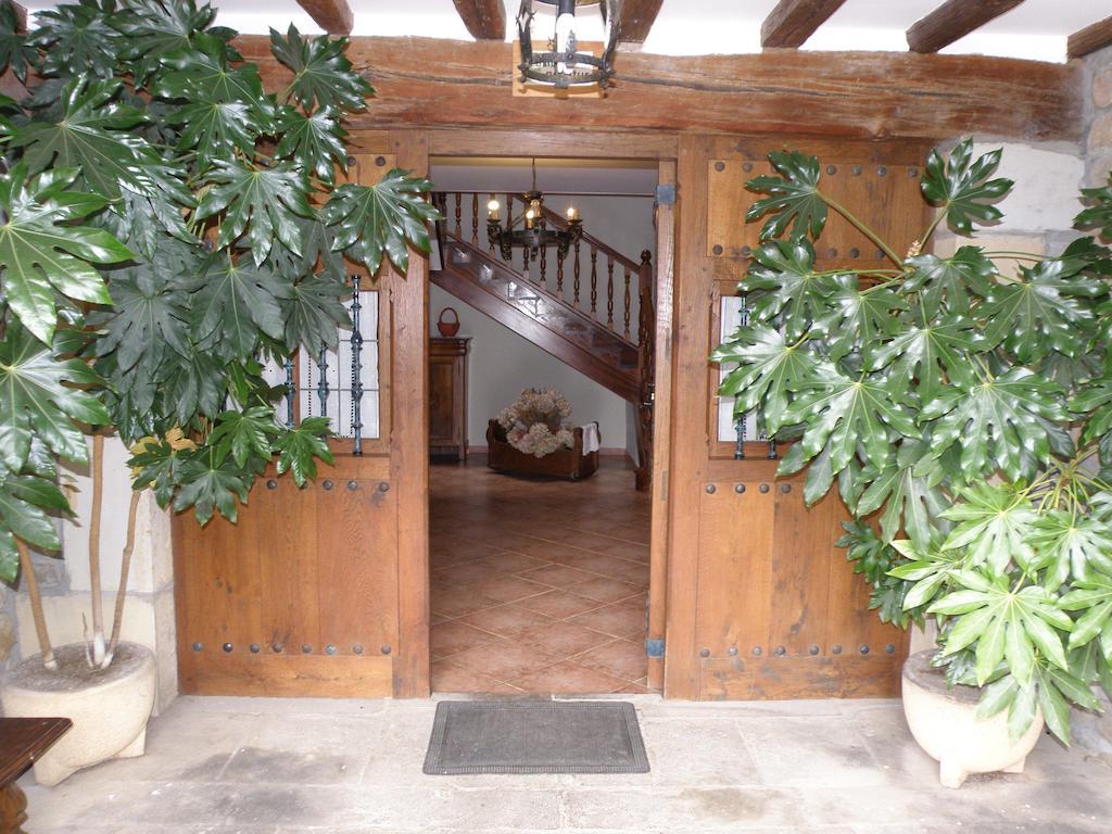 Agroturismo Ibarre Anzuola Exterior foto